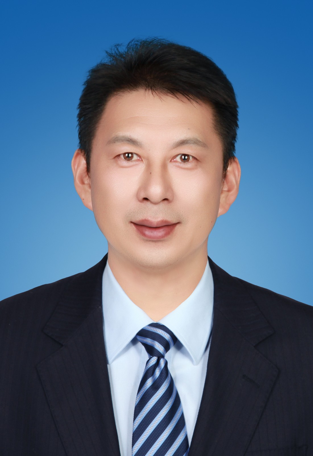 陳粲 照片 2.jpg