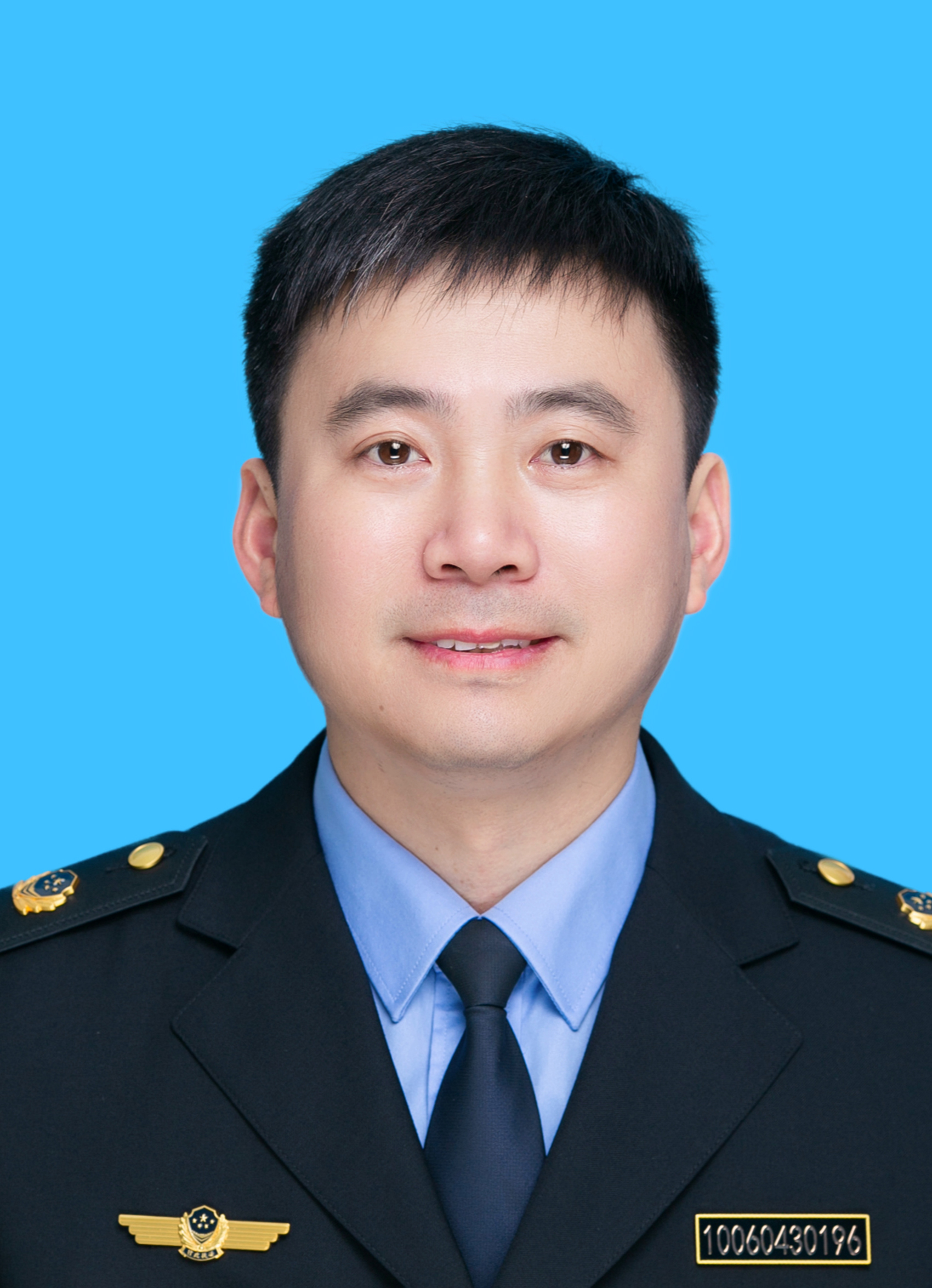 陳衛華.jpg